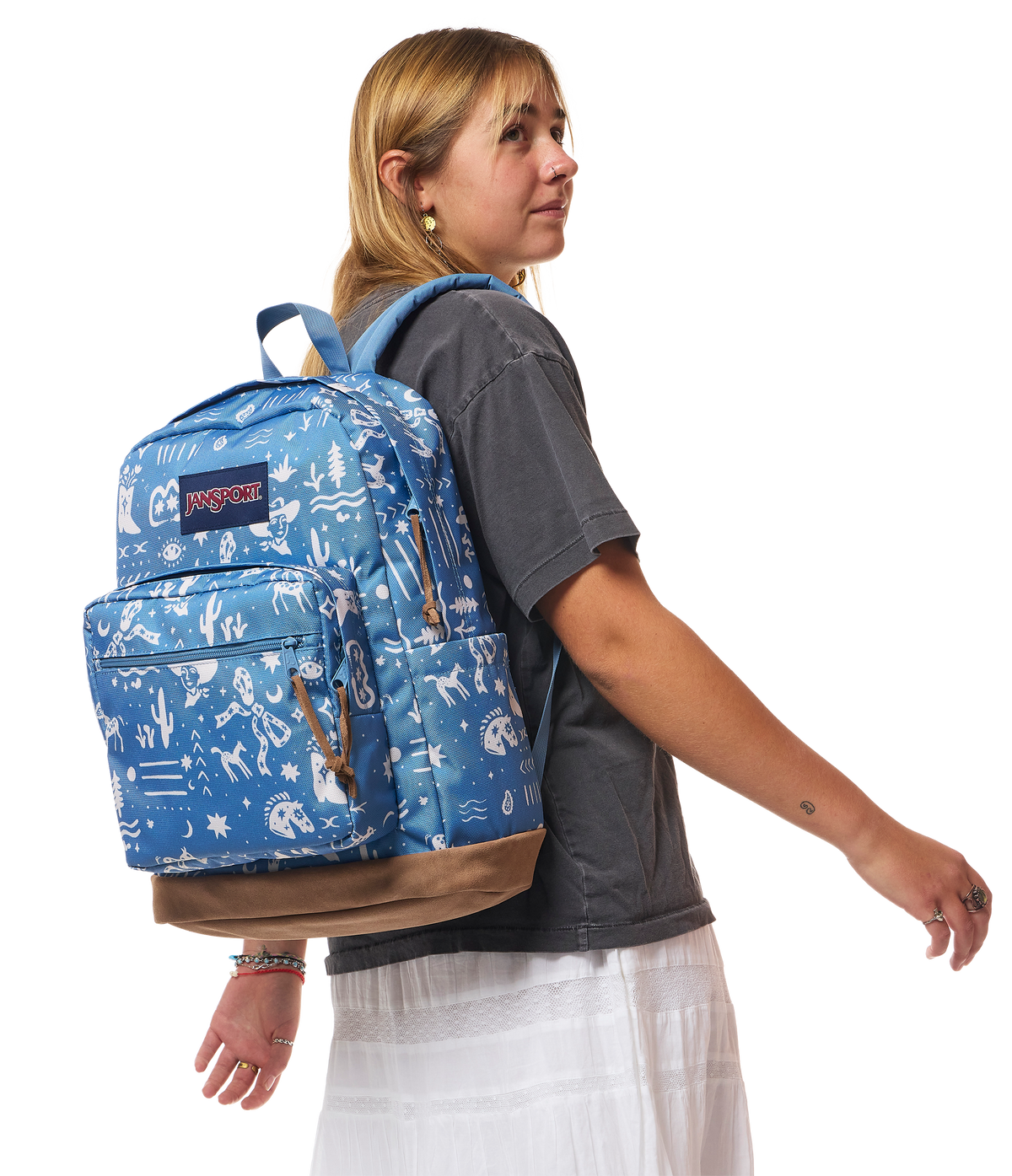 right-pack-b8 JS0A4QVAA0S-MODEL.png